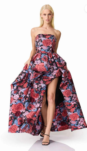 
                  
                    Delphine Gown - Elliatt
                  
                